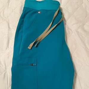 Small teal figs Zamora joggers